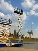 تأجير سيزر لفت . رافعات عمال 6