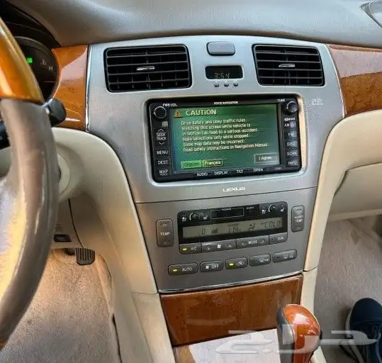 شاشه لكزز اي اس تركب من موديل 2003_2006 نضام أندرويد 1