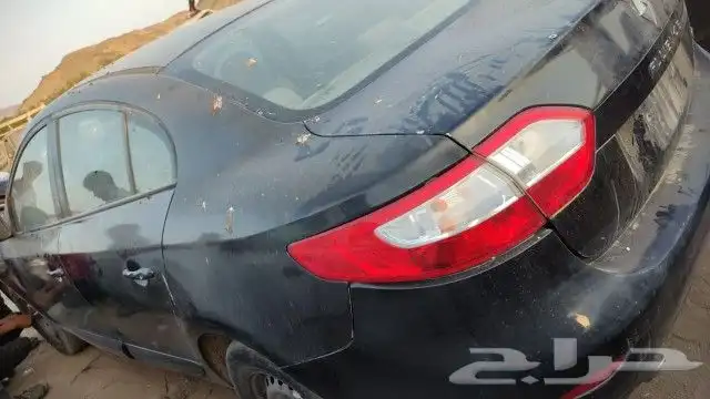 رينو فلونس 2013 أتوماتيك قطع غيار تشليح فقط 10