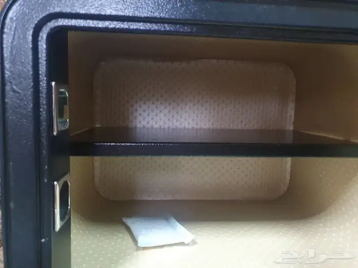 للبيع خزنه رقميه ومفتاح لحفظ المال والاوراق المهمه 5