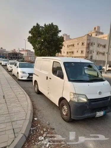فان دايهاتسو للايجار الشهري فقط 4