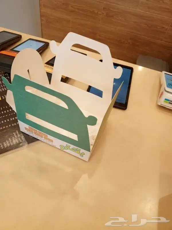 طباعة وتفصيل شنط وبوكسات جلد وقماش و حقائب جميع المقاسات 10