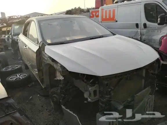 قطع غيار سيارات صينية ام جي 5 2022 3
