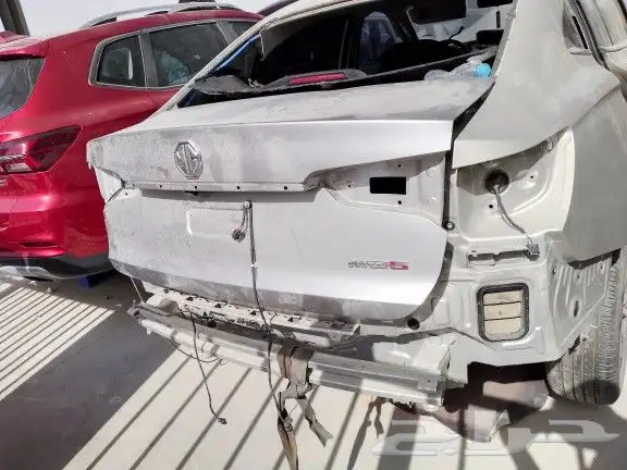 قطع غيار سيارات صينية ام جي 5 2022 4