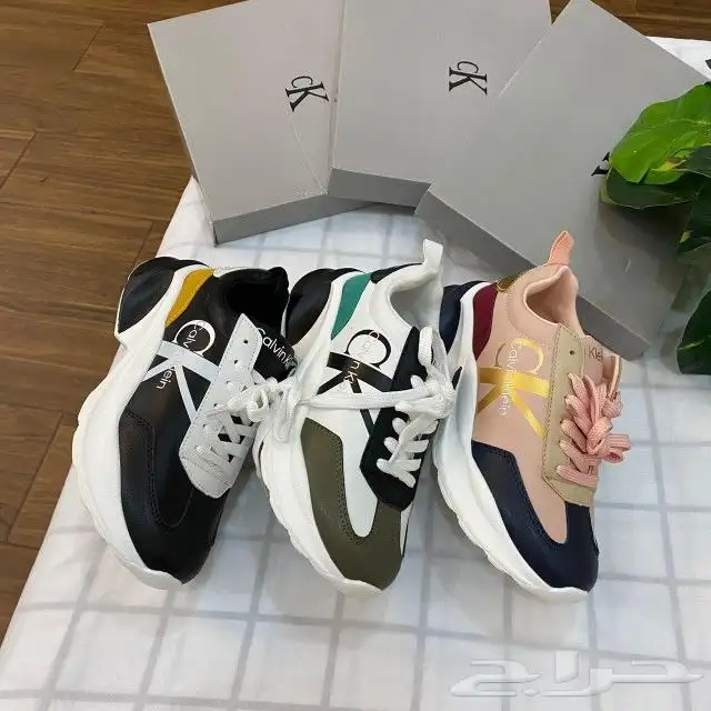 شوزات كالفن كلاين نسائي درجة اولي 0