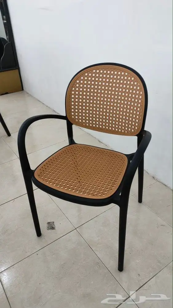 كراسي بلاستك كراسي فيبر 6