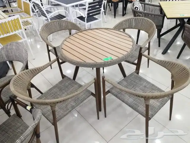 كراسي بلاستك كراسي فيبر 48