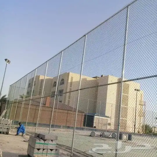 مقاولات شبوك مزارع كسارات طراقات ملاعب جميع انواع السياج الح 4