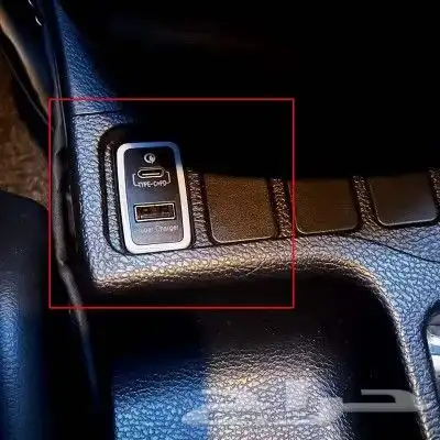 تركيب منافذ USB للسيارت شحن سريع 10