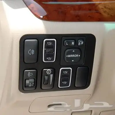 تركيب منافذ USB للسيارت شحن سريع 16