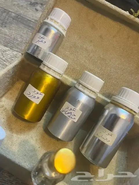 دهن عود وخشب عود صافي وخلطات وادهان أخرى مسك عنبر ياسمين ورد 6