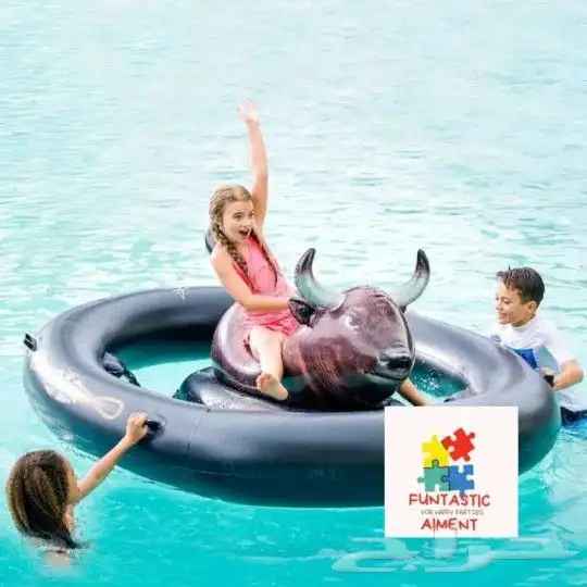 لعبة الثور العائم العملاقة متعة التحدي في المسبح 4