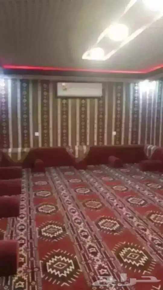 استراحه للايجار بالحرازات 3