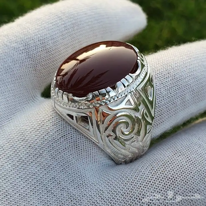 خاتم عقيق يمني كرزي فضة ثقيلة 220ريال 1