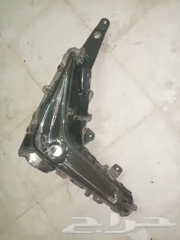 صدام صالون لكزس2015 و 2020 مع شبك وكشاف صدام 15