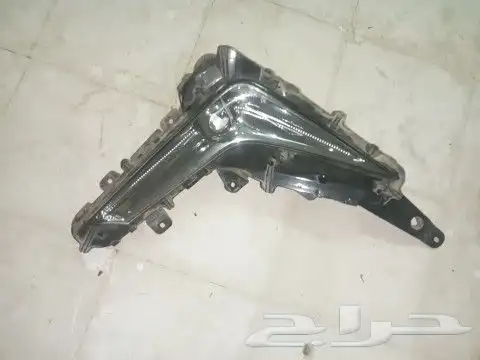 صدام صالون لكزس2015 و 2020 مع شبك وكشاف صدام 16