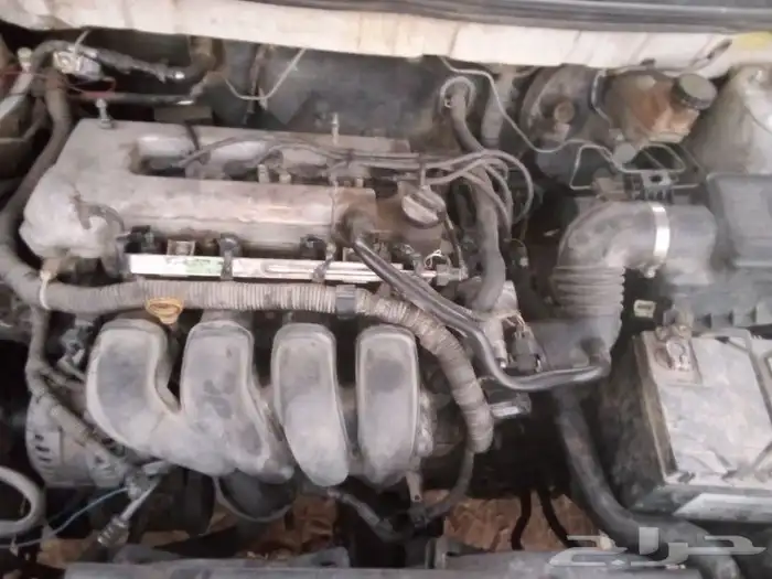 يوجد لدينا جربكس مكينه وجميع قطع غيار السيارات جيلي 3