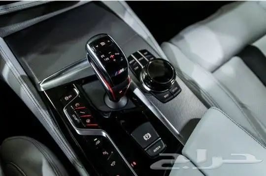 بي ام دبليو ام فايف BMW M5 Premium Sedan موديل 2020 16