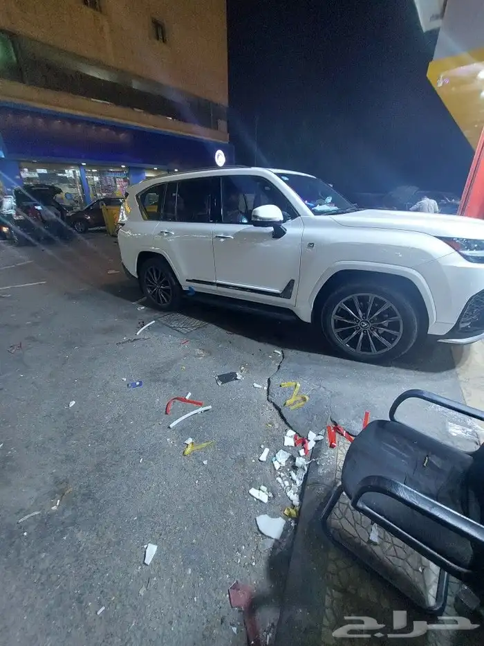 ازياق اف سبورت لكزس 23 3