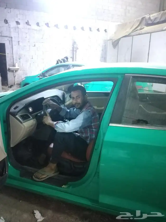 spraying paint at an agency and reasonable prices spraying 13