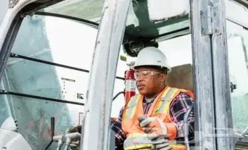 تيوفي توفي شهادات الآليات والمشغلين TUV 3