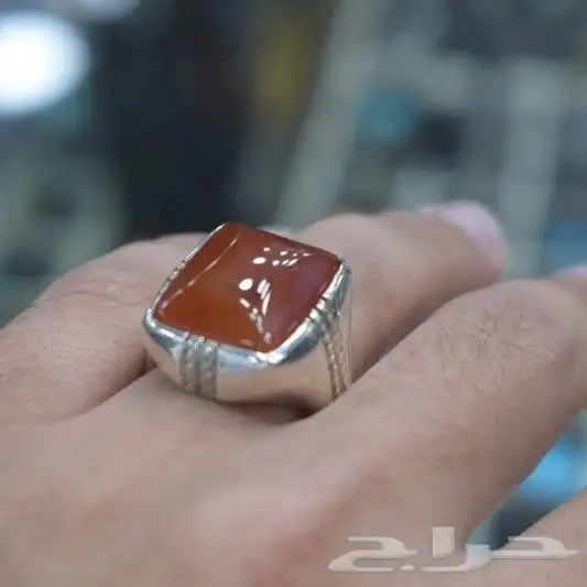 خاتم عقيق يماني كبدي مصور 3