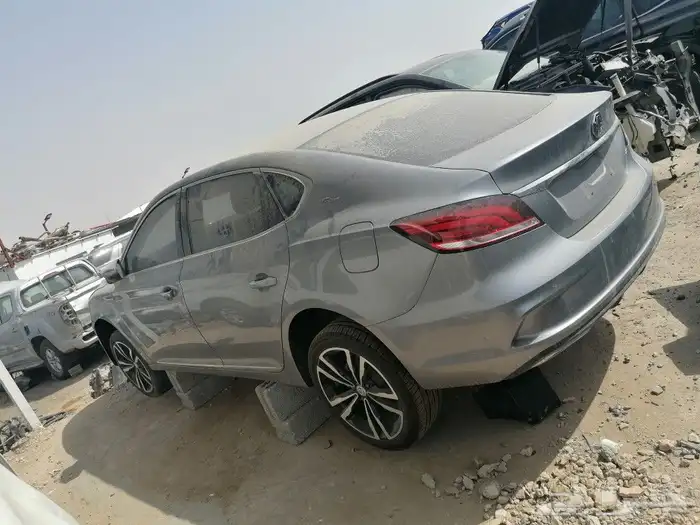 ام جي RX8 قطع غيار 2022 10