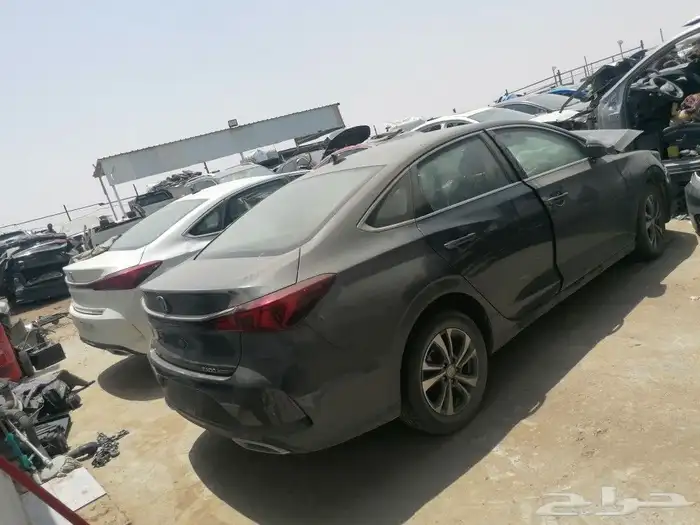 ام جي RX8 قطع غيار 2022 11