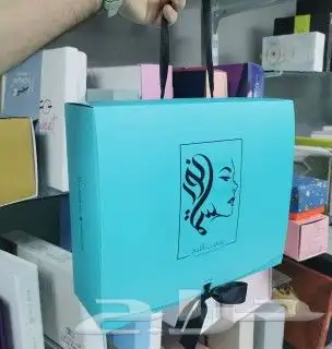 طباعة بوكسات حلويات علب شاورما اكياس عبايات ليبل قماش تاق 7