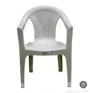 كرسي بلاستيك 1