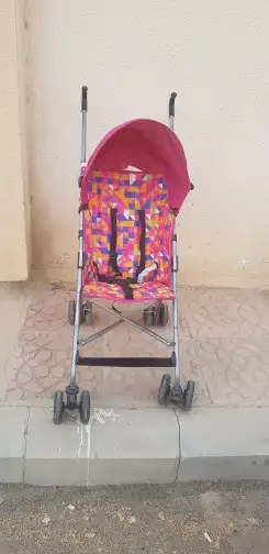 عربية اطفال جونيير اصليه شبه جديدة ب100 ريال 1