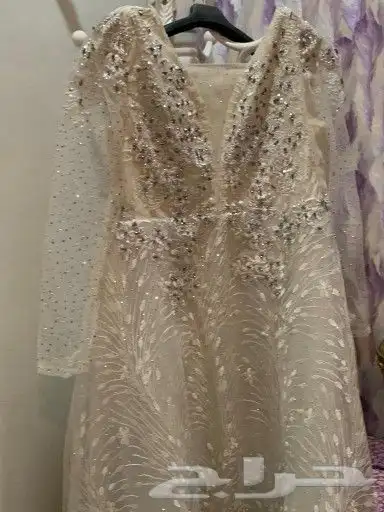 فساتين للبيع 0