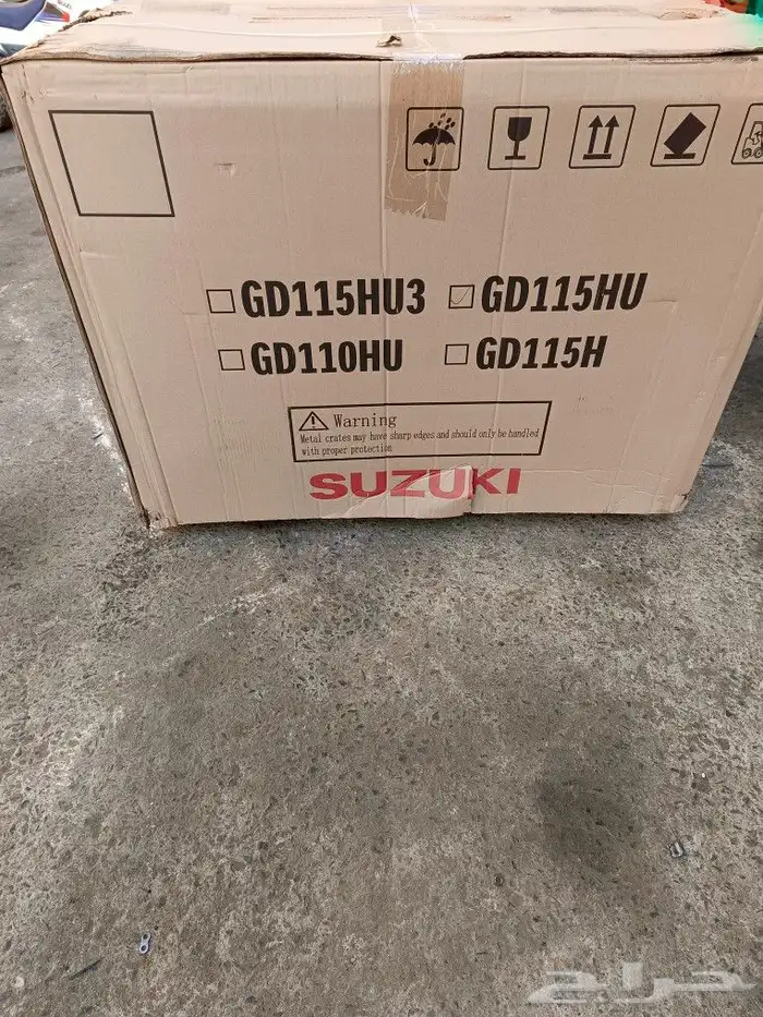 سوزوكي AX4 0