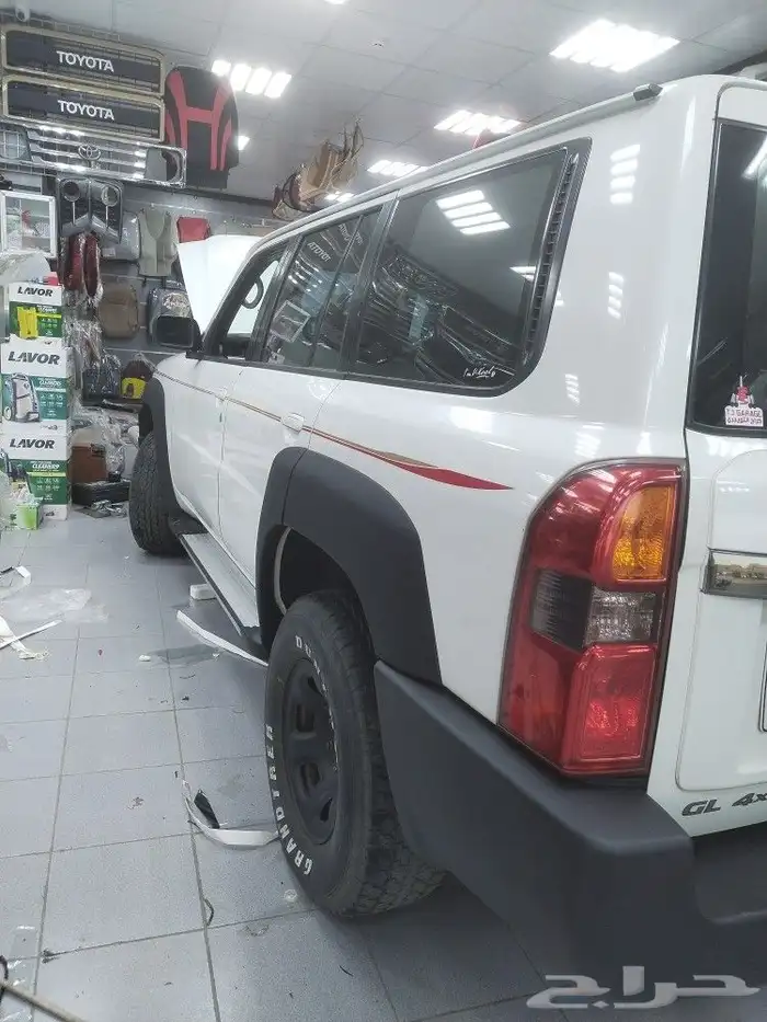 قطع باترول نيسان لحيه أمامي اسطبات مكحل شمعات باترول ترهيم 40