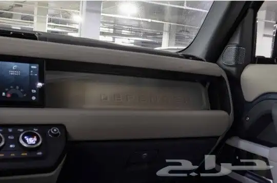 لاند روفر ديفيندر Land Rover Defender 110 S SUV موديل 2020 24