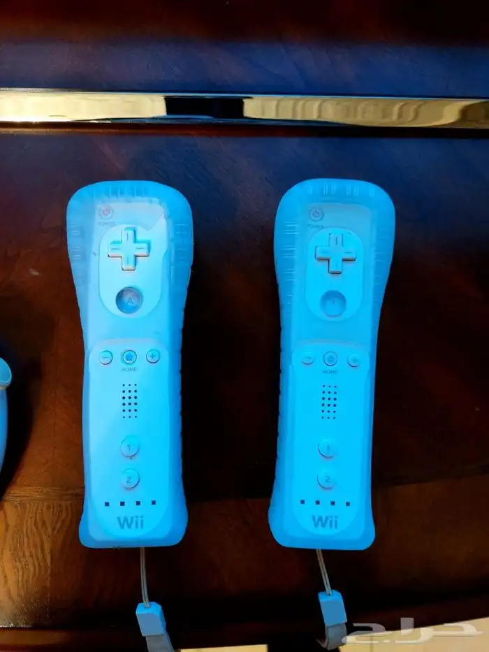 للبيع جهاز لعبة ويي 6