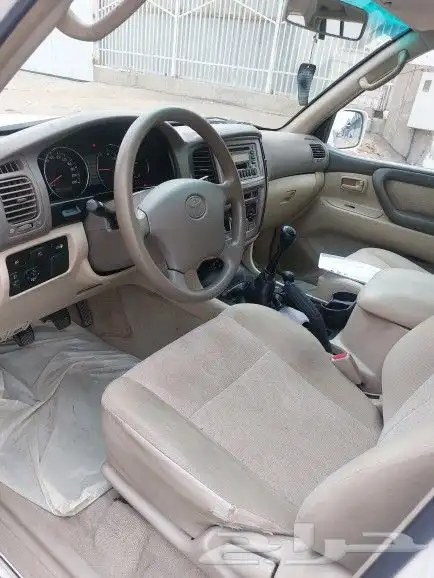 لاندكروزر 2005 تم البيع تم البيع 21