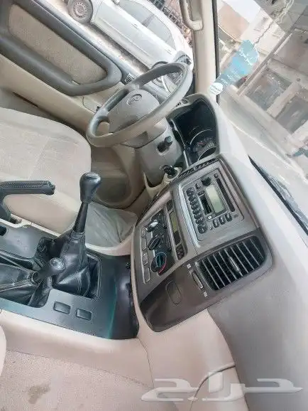 لاندكروزر 2005 تم البيع تم البيع 31