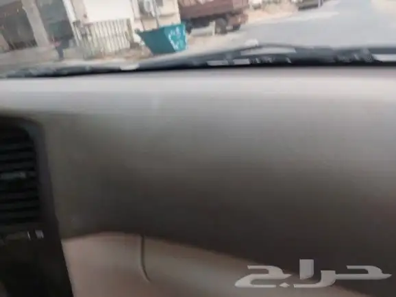 لاندكروزر 2005 تم البيع تم البيع 30