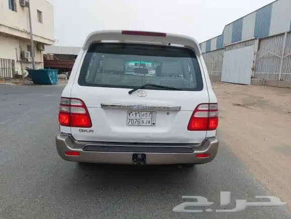 لاندكروزر 2005 تم البيع تم البيع 11