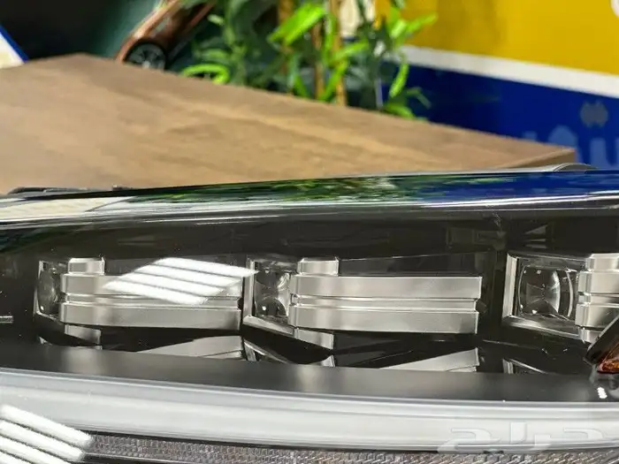 شمعات لكزس Ls 350 - 500 موديل 2021  2023 4