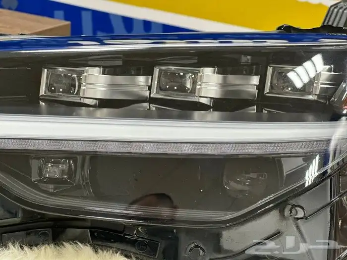 شمعات لكزس Ls 350 - 500 موديل 2021  2023 3