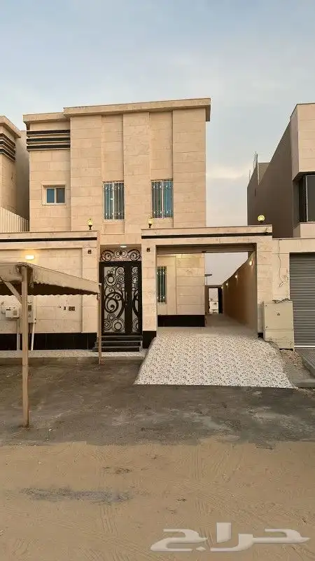 فلا ودورين وملحق للبيع 1