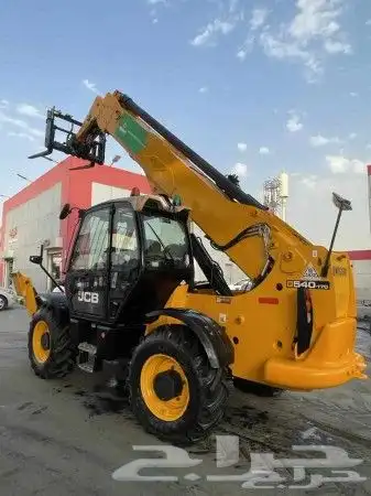 لتاجير الرافعات الشوكيه والكرينات 30