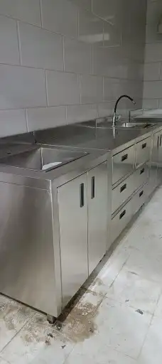 تفصيل مطابخ استانلس استيل تايواني أصلي على حسب الطلب 4