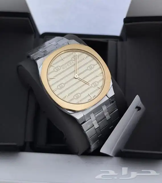 ساعة جوتشي النحيفة 11