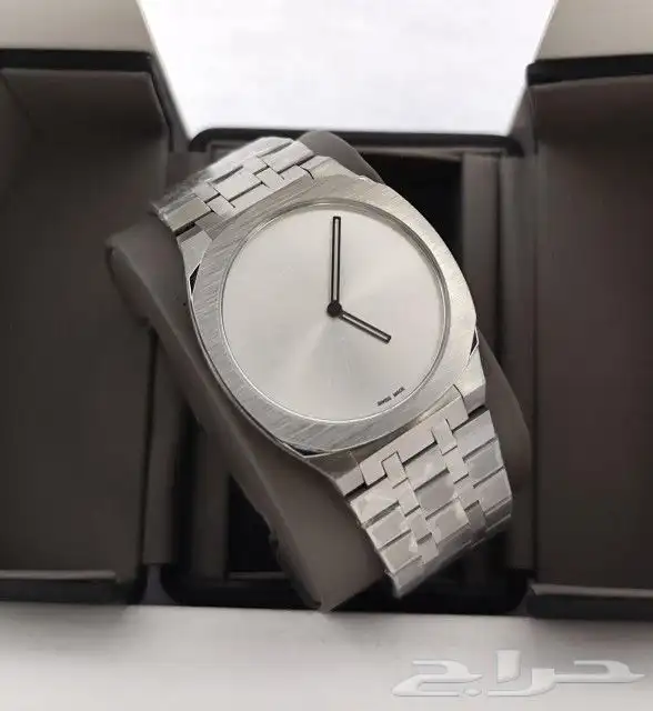 ساعة جوتشي النحيفة 12