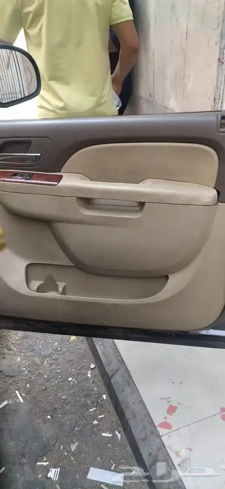 تصليح بيبان جمس تاهو او يوكن وتربيط الديكورات 1