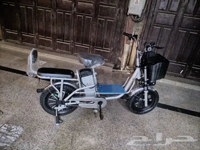 دراجه كهربائي جديد 2023 كفرات عريضه 4