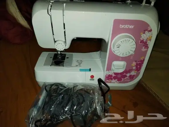 مكينة خياطة مع بطانية 3